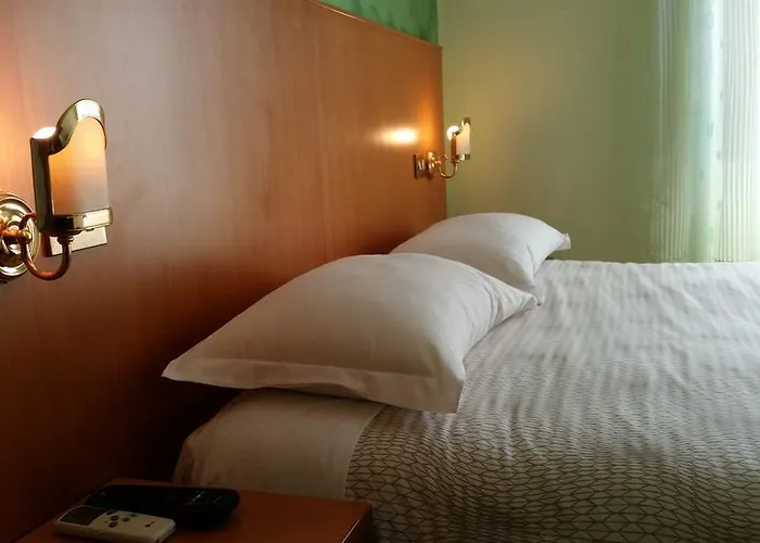 Volusia House Гостевой дом 3*