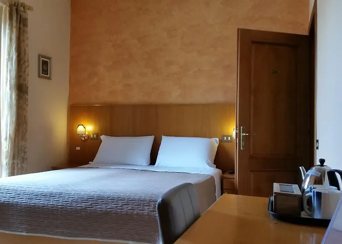 Volusia House 3* Рим