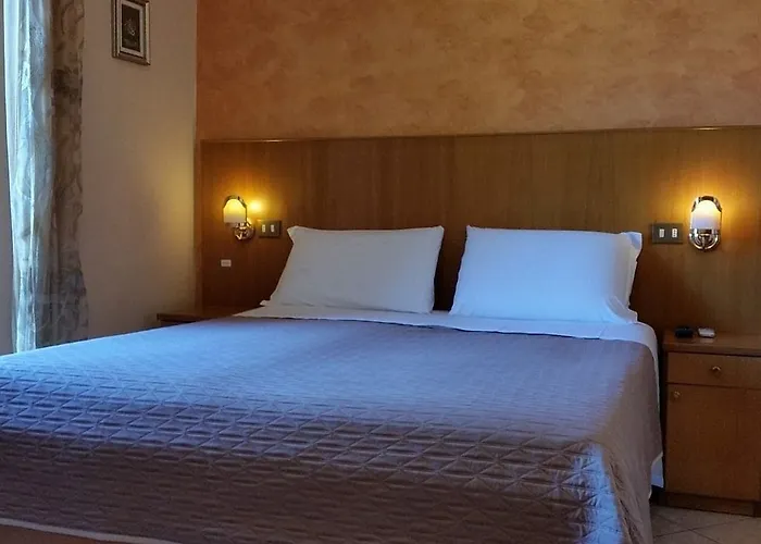 Volusia House Гостевой дом Рим